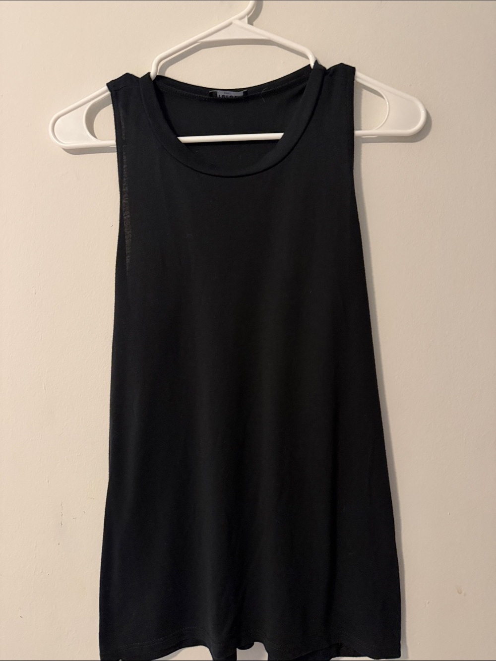 Terez Black Women's Tank Top - Sleeveless Scoop Neck